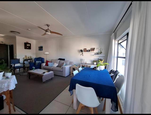 2 BEDROOM PROPERTY TO RENT IN DE VELDE